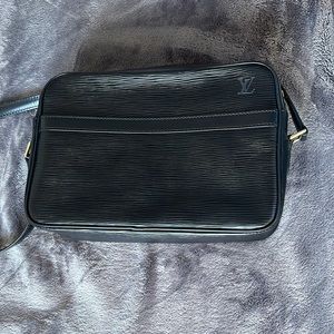 Authentic Louis Vuitton Epi Trocadero